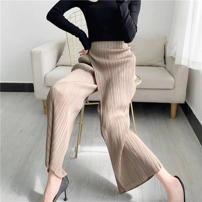 Women Pleated Solid Color Ankle-length Pants